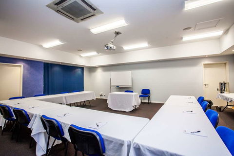 Darra Motel And Conference Centre - Accommodation Sunshine Coast 16