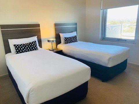 Hume Serviced Apartments - Accommodation Sunshine Coast 12