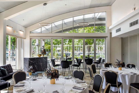 The Terrace Hotel - Accommodation Sunshine Coast 9