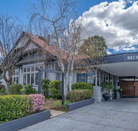Cotswold Gardens - Accommodation Sunshine Coast