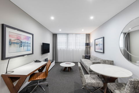 Meriton Serviced Apartments North Sydney - Accommodation Sunshine Coast 1