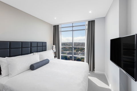 Meriton Serviced Apartments North Sydney - Accommodation Sunshine Coast 7