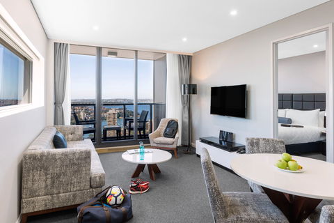 Meriton Serviced Apartments North Sydney - Accommodation Sunshine Coast 10