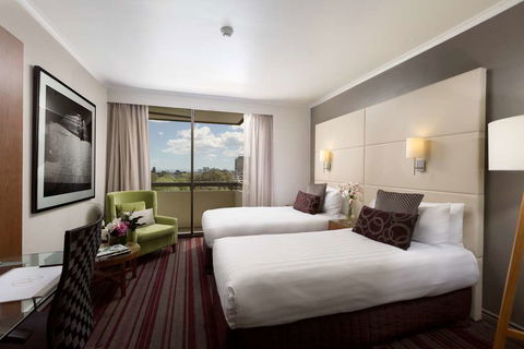 The Miller Hotel - Accommodation Sunshine Coast 6
