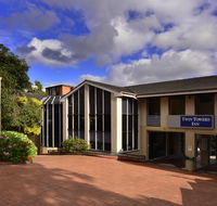 Twin Towers Inn - Accommodation Sunshine Coast