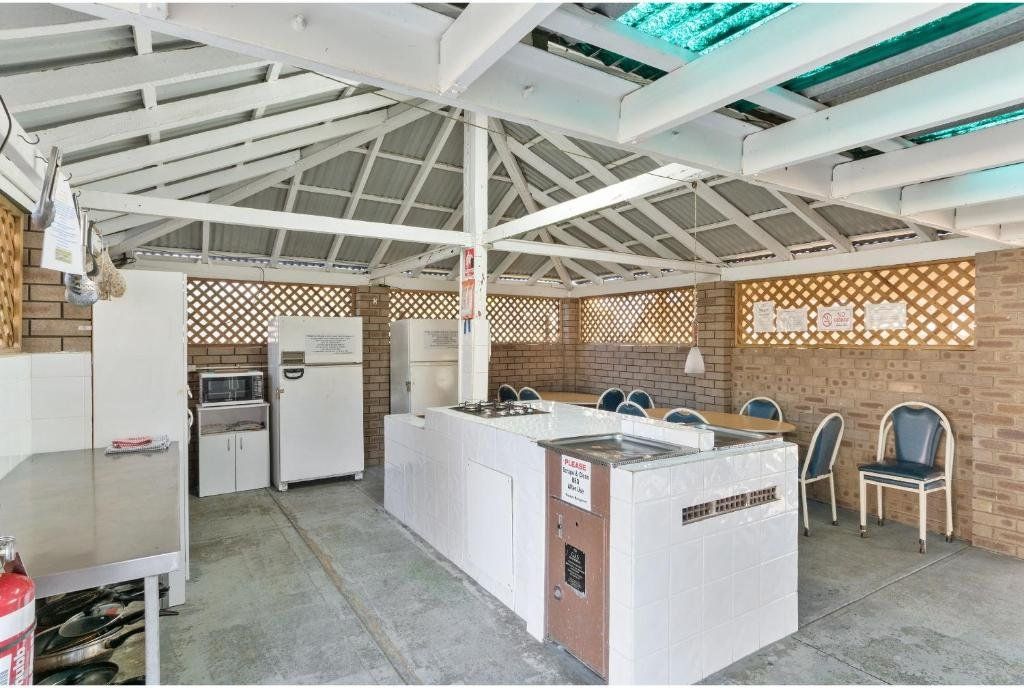 Lower Chittering WA Accommodation Sunshine Coast