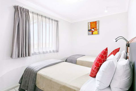 Comfort Inn & Suites Burwood - Accommodation Sunshine Coast 3