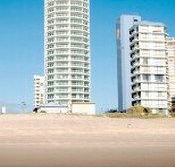 Pacific Views Resort on Main Beach - Accommodation Sunshine Coast