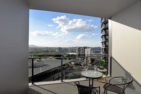 Arise Brisbane One - Accommodation Sunshine Coast 6