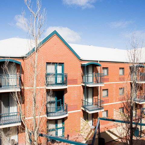 BreakFree Adelaide On Hindley - Accommodation Sunshine Coast 3