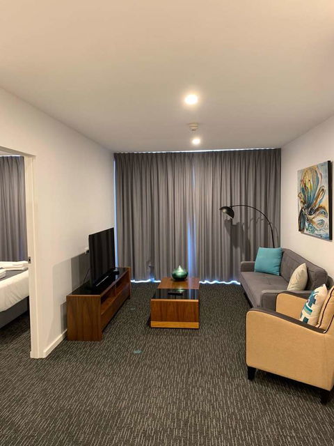 Adelaide Dress Circle Apartments - Accommodation Sunshine Coast 3