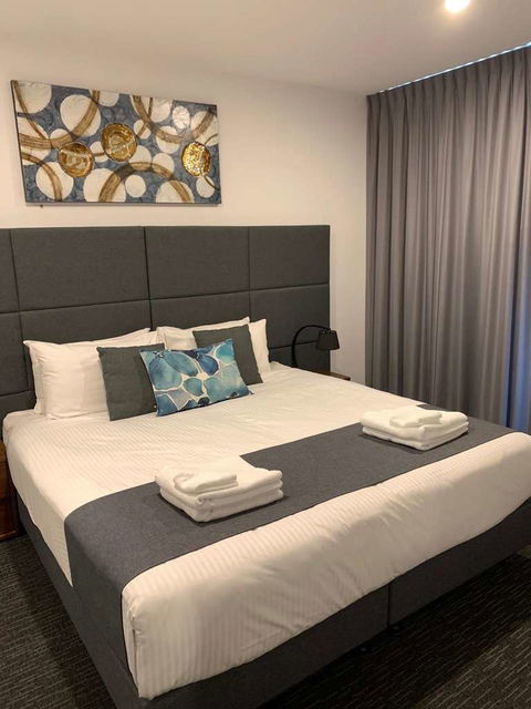 Adelaide Dress Circle Apartments - Accommodation Sunshine Coast 4
