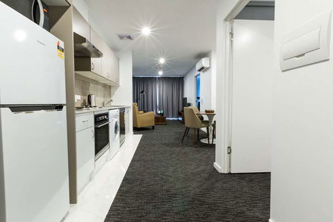 Adelaide Dress Circle Apartments - Accommodation Sunshine Coast 5