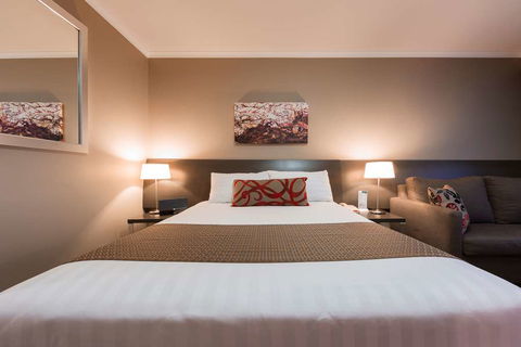 Pavilion on Northbourne - Accommodation Sunshine Coast 5