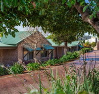 Quality Suites Banksia Gardens - Accommodation Sunshine Coast