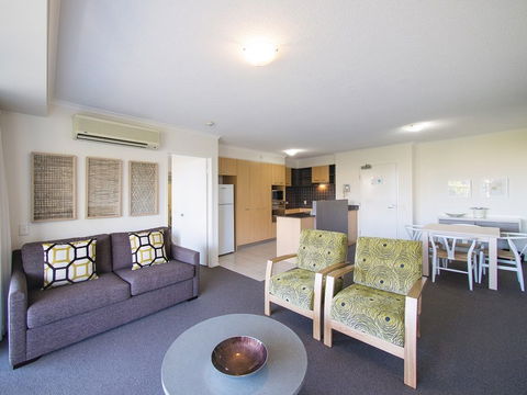 Oaks Seaforth Resort - Accommodation Sunshine Coast 2