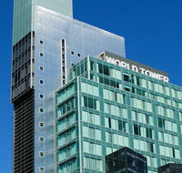 Meriton Suites World Tower - Accommodation Sunshine Coast