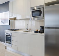 Meriton Suites Zetland - Accommodation Sunshine Coast