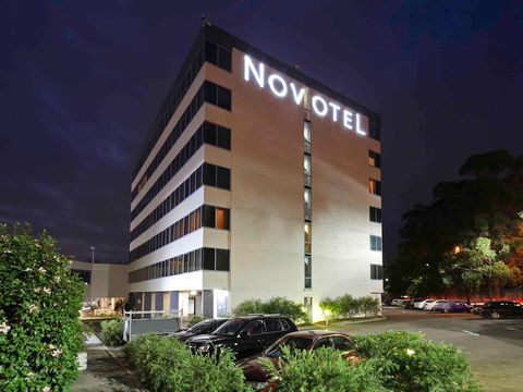 Novotel Sydney Rooty Hill - Accommodation Sunshine Coast 0