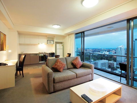 Oaks Felix - Accommodation Sunshine Coast 1