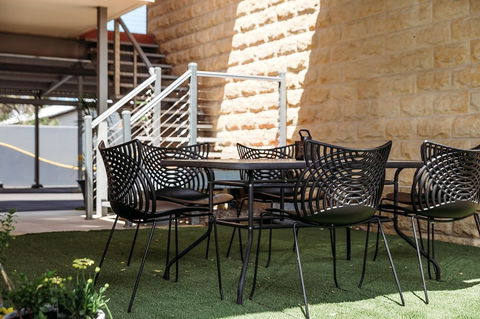 Kobbers Motor Inn - Accommodation Sunshine Coast 0