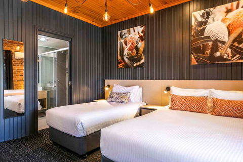 Macquarie Inn - Accommodation Sunshine Coast 2