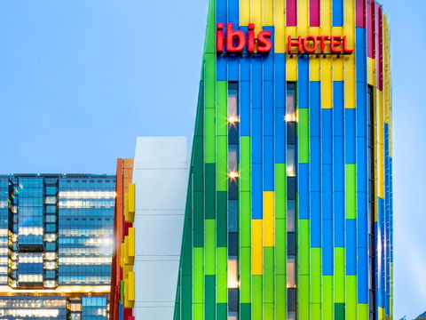 Ibis Sydney Barangaroo - Accommodation Sunshine Coast 2