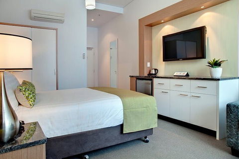 Walkers Arms Hotel - Accommodation Sunshine Coast 1