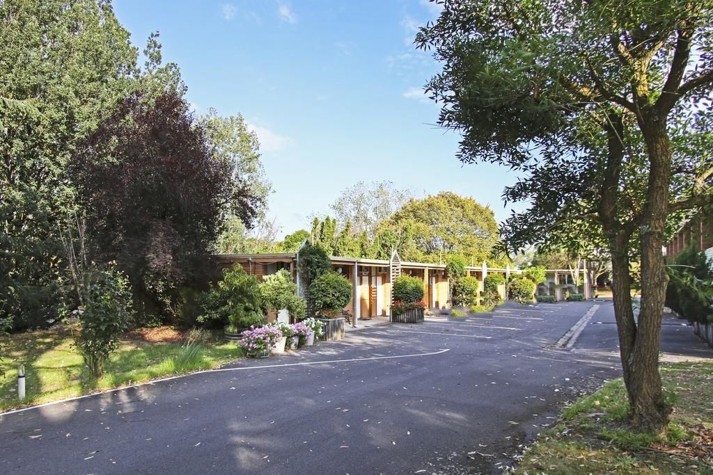 Moe VIC Accommodation Sunshine Coast