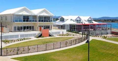 York Cove - Accommodation Sunshine Coast 0