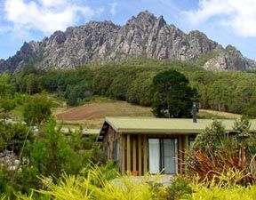 Silver Ridge Retreat - Accommodation Sunshine Coast 0