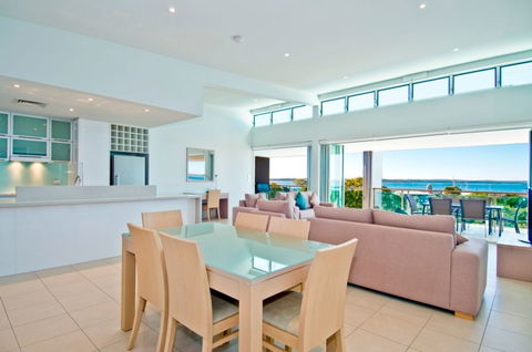 Akama Resort - Accommodation Sunshine Coast 1