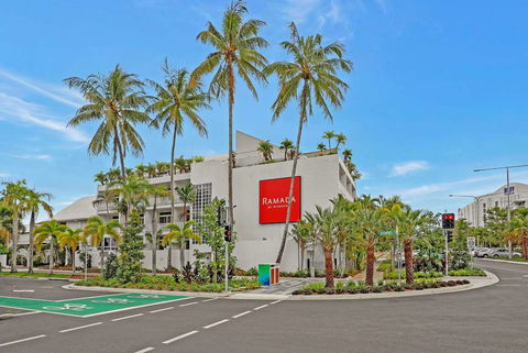 Ramada By Wyndham Cairns City Centre - Accommodation Sunshine Coast 0