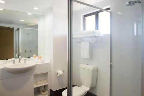 Palm Royale Cairns - Accommodation Sunshine Coast 2