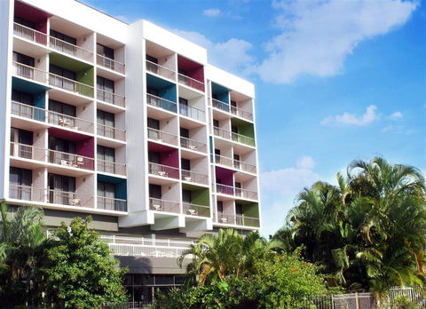 Cairns Plaza Hotel - Accommodation Sunshine Coast 0