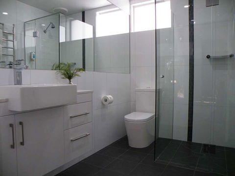 Hamilton Lonsdale Motel - Accommodation Sunshine Coast 1