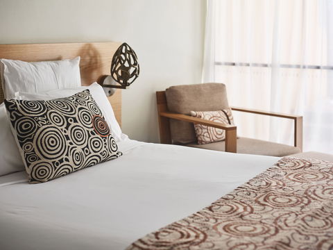 Sails In The Desert Hotel - Accommodation Sunshine Coast 5
