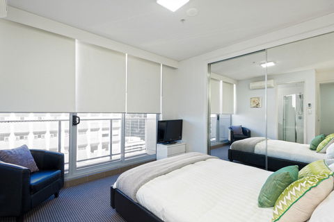 Astra Apartments North Sydney - Accommodation Sunshine Coast 12