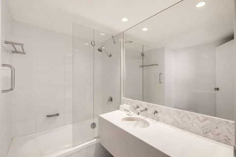 Vibe Hotel Sydney - Accommodation Sunshine Coast 14