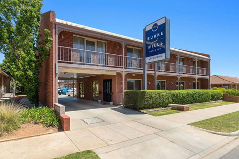 Burke & Wills Motor Inn - Accommodation Sunshine Coast 1