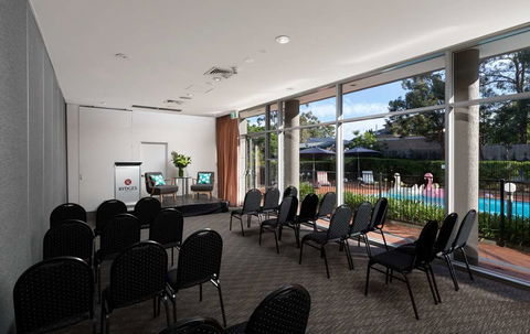 Rydges Bankstown - Accommodation Sunshine Coast 9