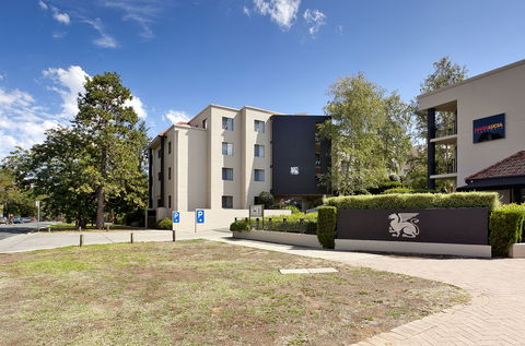 Astra Apartments The Griffin - Accommodation Sunshine Coast 3
