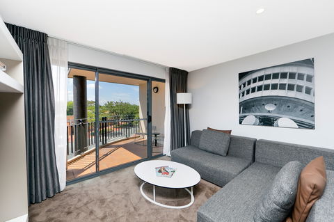 Astra Apartments The Griffin - Accommodation Sunshine Coast 4
