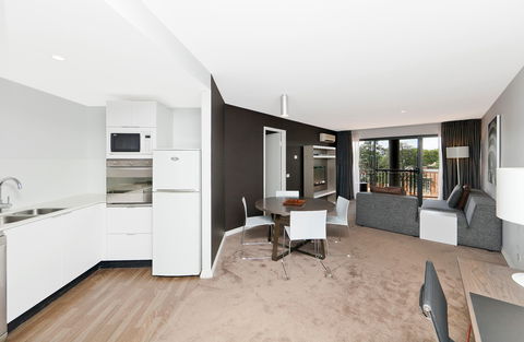Astra Apartments The Griffin - Accommodation Sunshine Coast 7