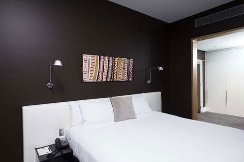 Peppers Gallery Hotel, Canberra - Accommodation Sunshine Coast 7