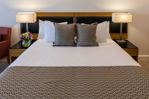 Oaks Elan Darwin - Accommodation Sunshine Coast 2