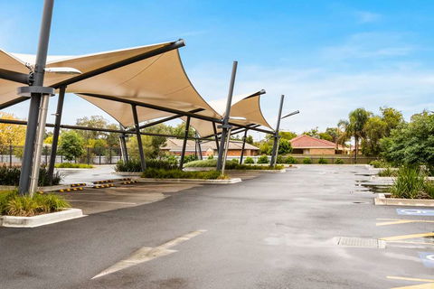 Quality Hotel Rules Club Wagga - Accommodation Sunshine Coast 1