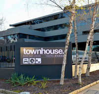 Townhouse Hotel Wagga - Accommodation Sunshine Coast