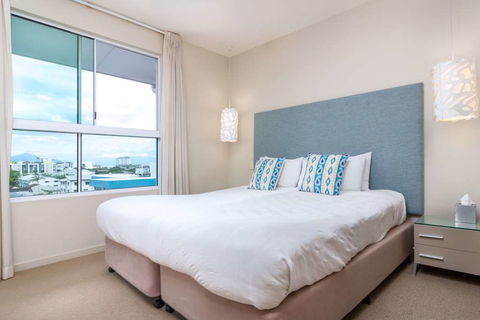 201 Lake Street - Cairns - Accommodation Sunshine Coast 1