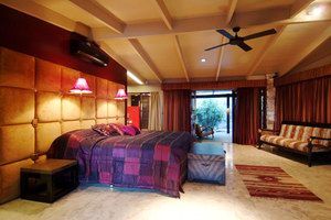 Trinity Beach Palace - Accommodation Sunshine Coast 2